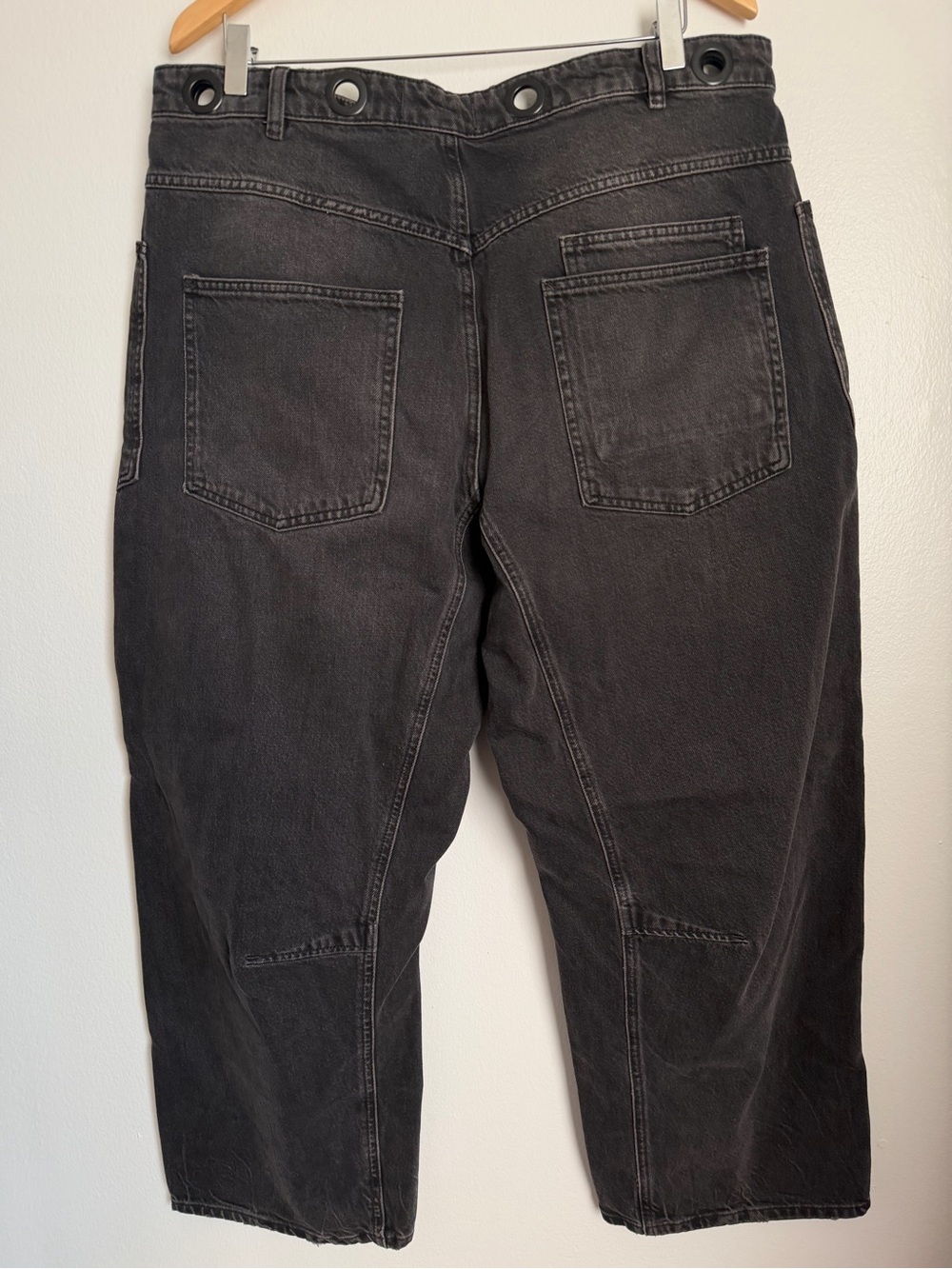 We The Free FP We Moxie Pull On Barrel Jeans Night Hawk Black Women Patch Sz 32 - Picture 8 of 11